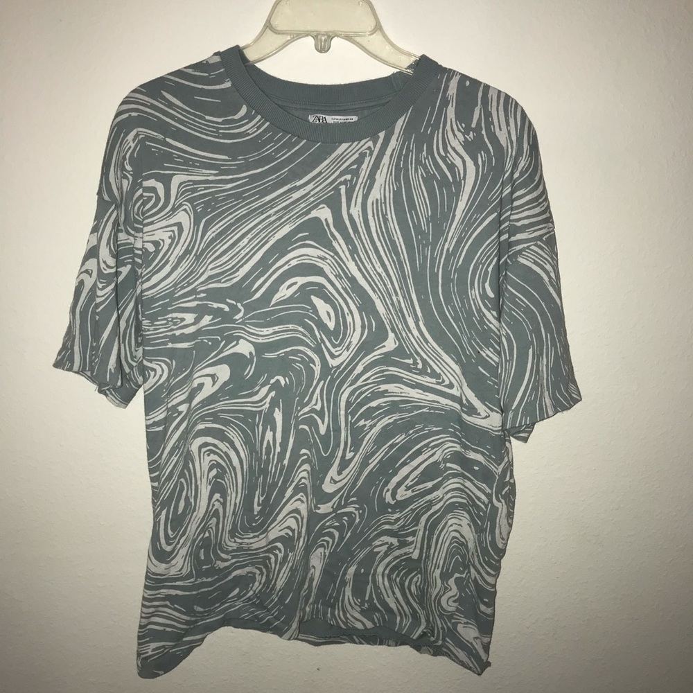 medium teal green blue white abstract streetwear swirl geometric shirt Zara men